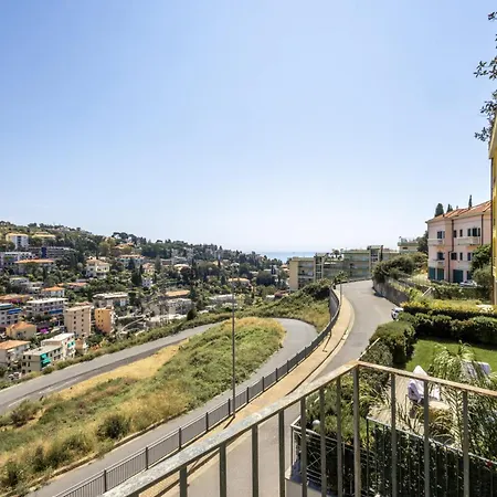 Appartement Spacious With Terrace By Wonderful Italy San Remo