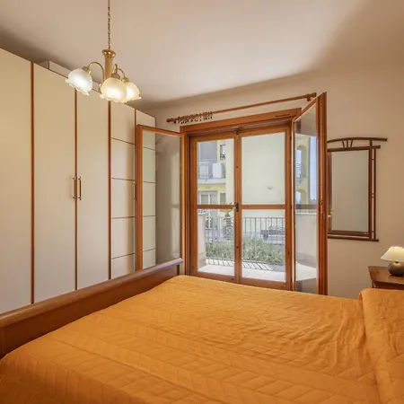 Spacious With Terrace By Wonderful Italy Appartement